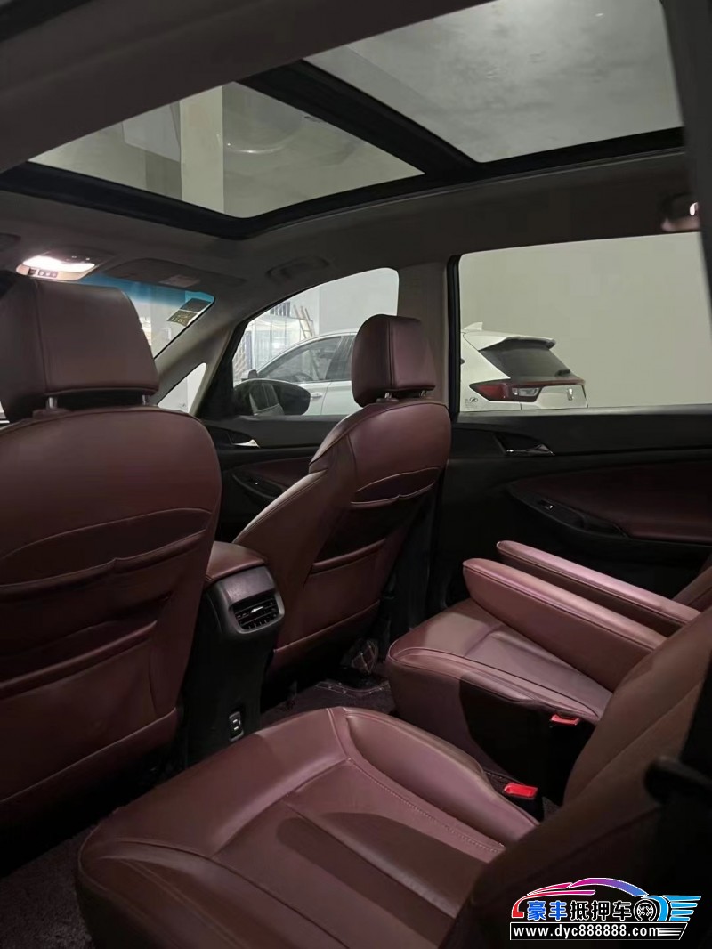 17年别克别克GL6MPV抵押车出售