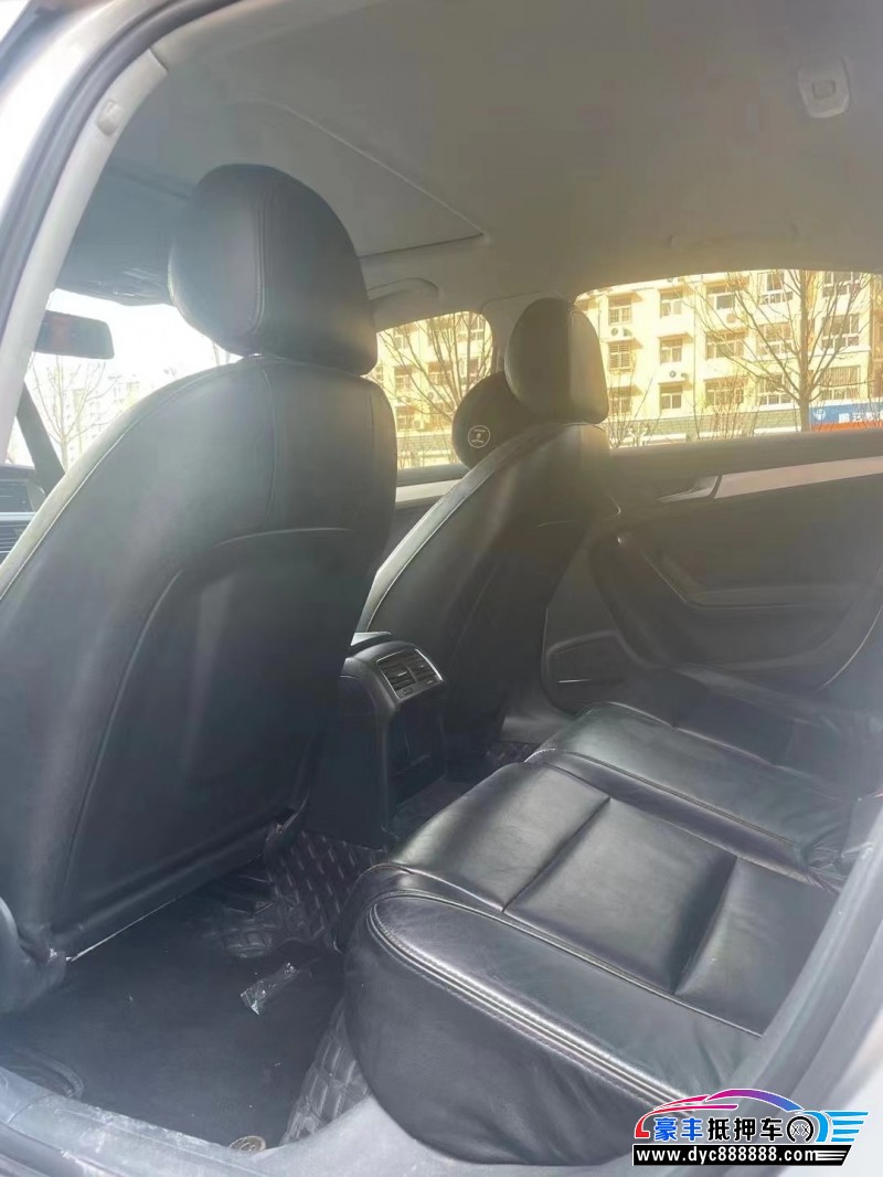 12年奥迪A4轿车抵押车出售