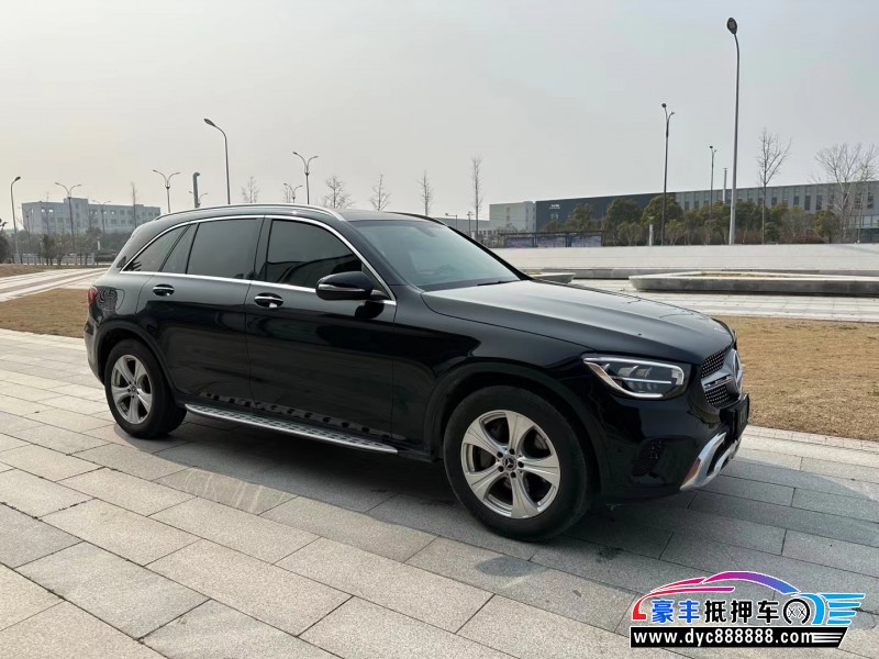 20年奔驰GLC轿车抵押车出售