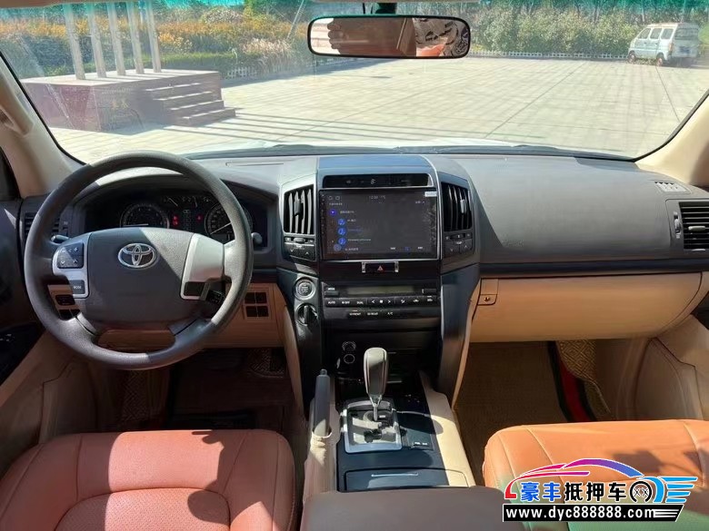 16年丰田兰德酷路泽SUV抵押车出售