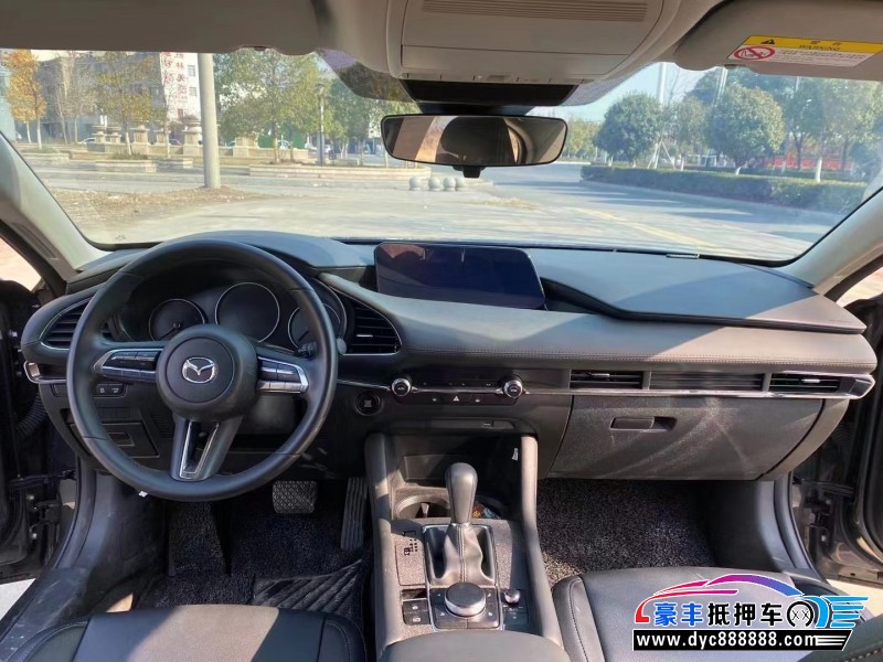 22年马自达昂克赛拉轿车抵押车出售