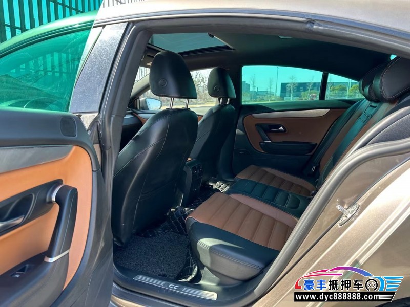 14年大众CC轿车抵押车出售