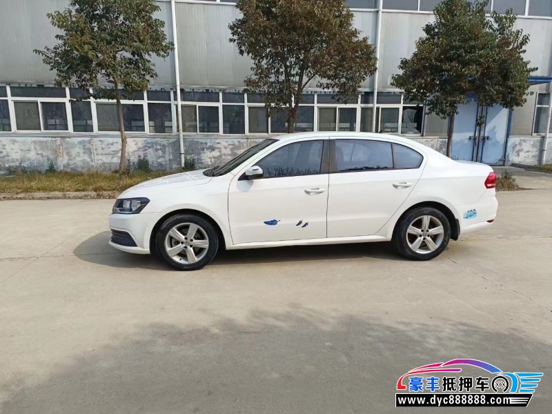 17年大众朗逸轿车抵押车出售