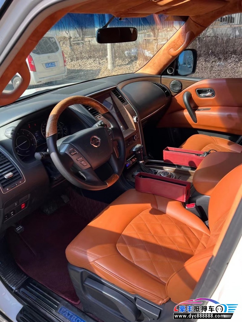 17年日产途乐SUV抵押车出售