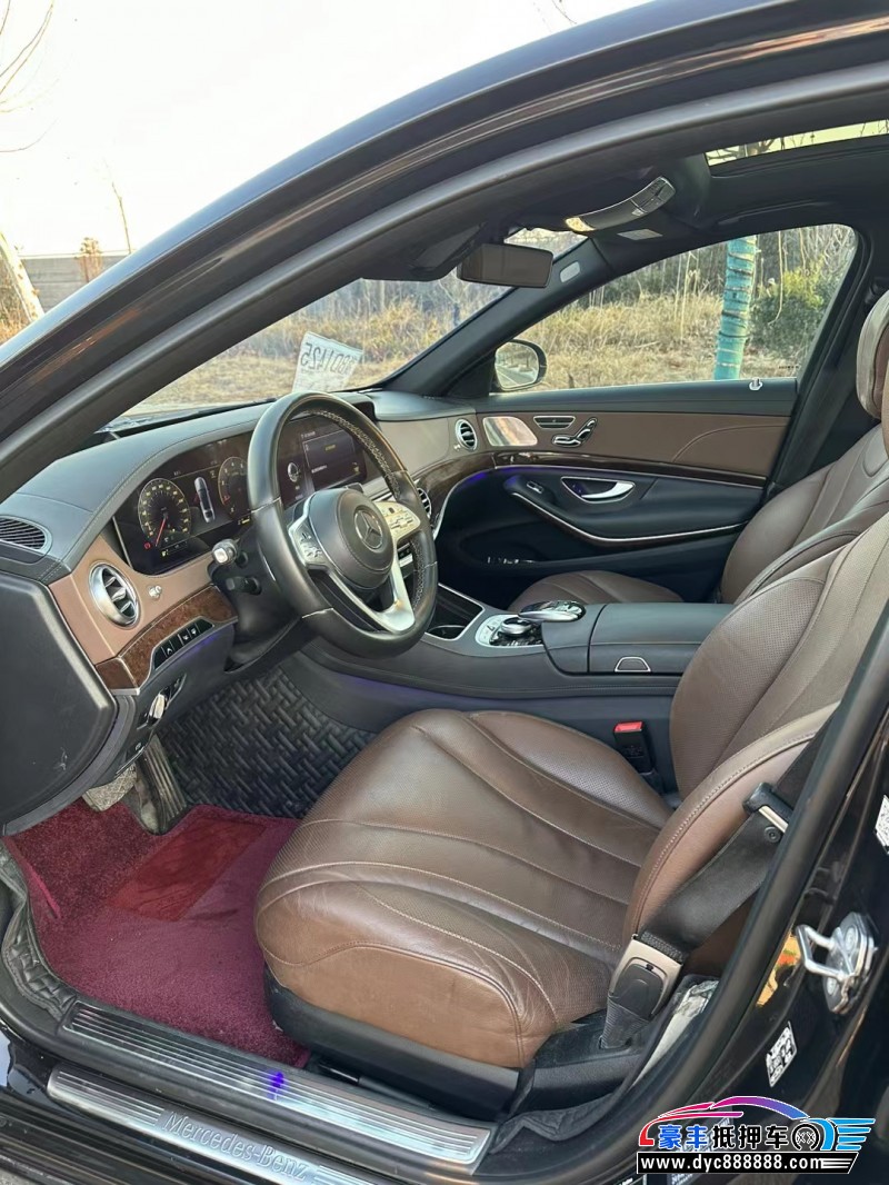 18年奔驰S级轿车抵押车出售