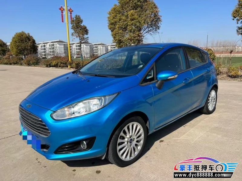 13年福特嘉年华轿车抵押车出售