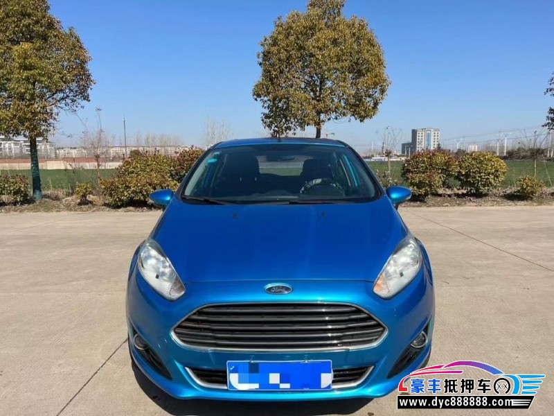 13年福特嘉年华轿车抵押车出售