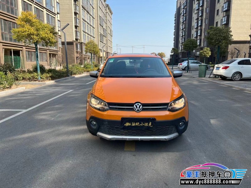14年大众polo轿车抵押车出售