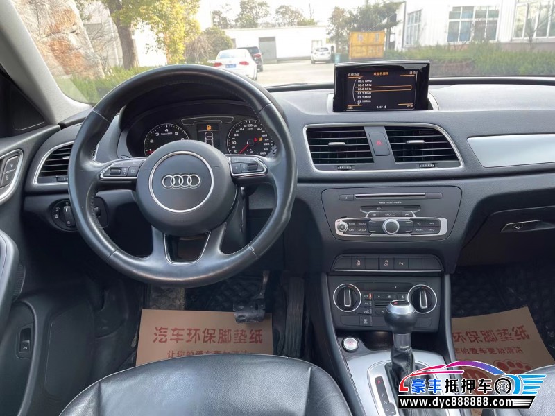 18年奥迪Q3轿车抵押车出售