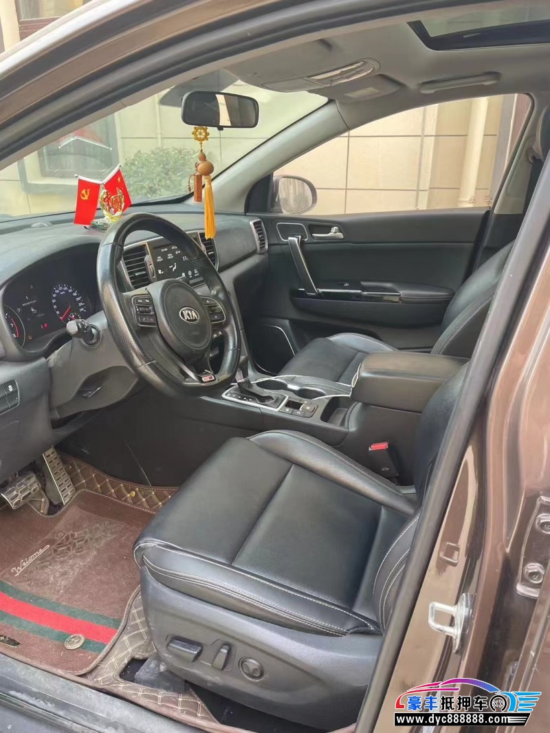 18年起亚KX5轿车抵押车出售