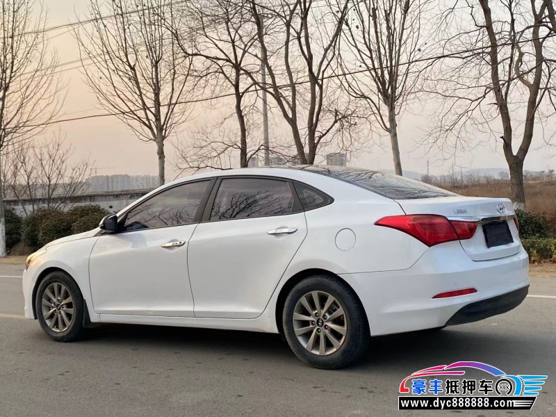 16年现代名图轿车抵押车出售