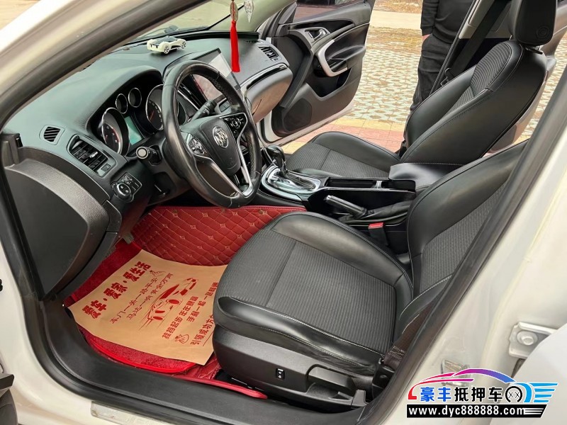 15年别克君威轿车抵押车出售