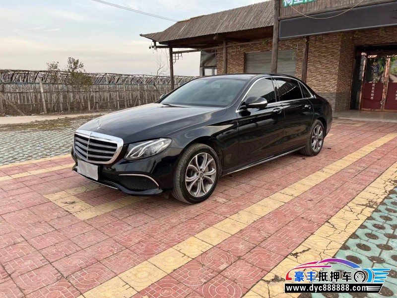 20年奔驰E轿车抵押车出售