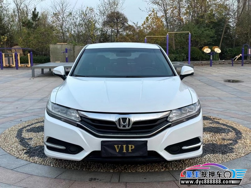 16年本田思铂睿轿车抵押车出售