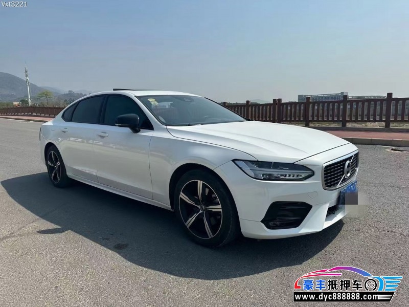 19年沃尔沃S90轿车抵押车出售