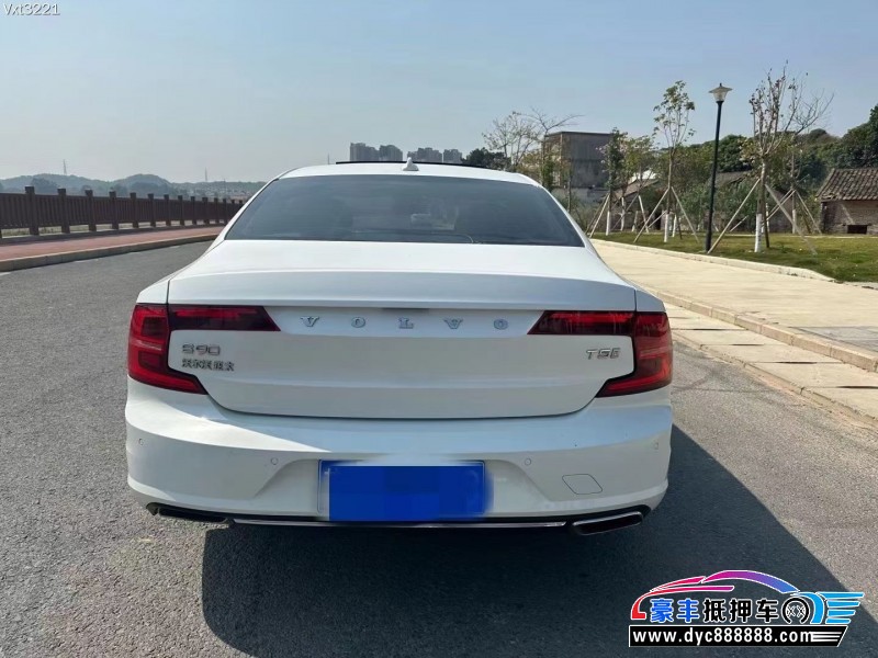 19年沃尔沃S90轿车抵押车出售