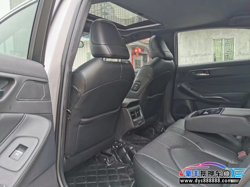 20年丰田亚洲龙轿车抵押车出售