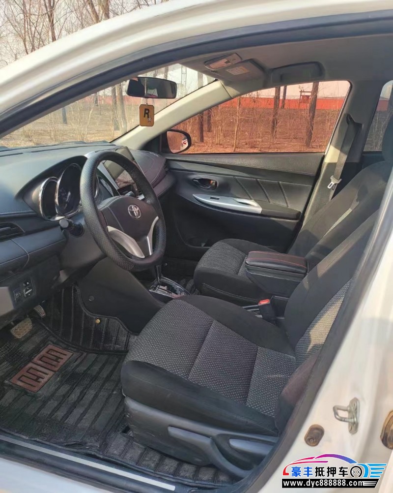 18年丰田威驰(海外)轿车抵押车出售