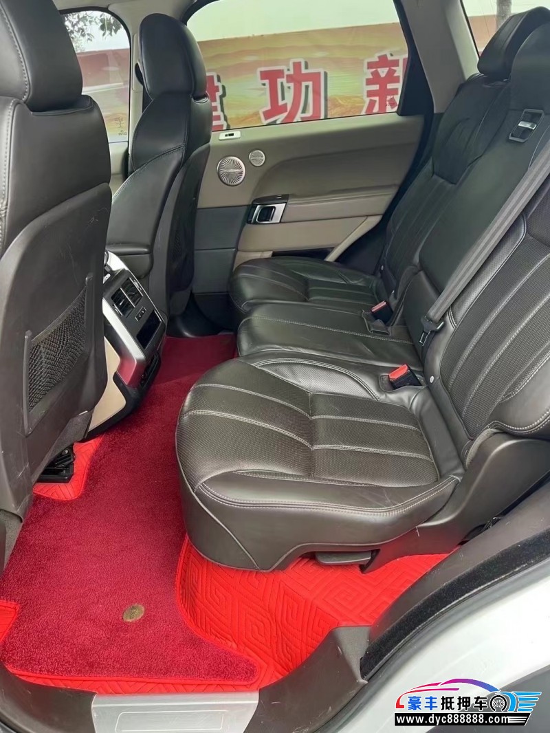 17年路虎揽胜运动轿车抵押车出售