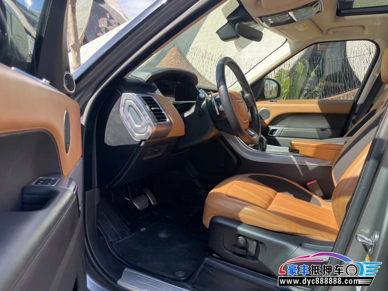 18年路虎揽胜运动轿车抵押车出售