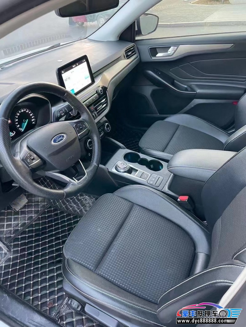 19年福特福克斯轿车抵押车出售