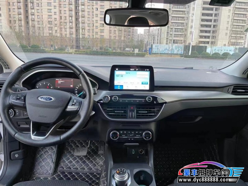 19年福特福克斯轿车抵押车出售