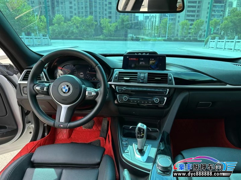 20年宝马3系轿车抵押车出售