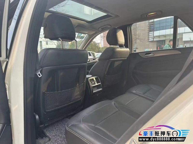 14年奔驰MLSUV抵押车出售