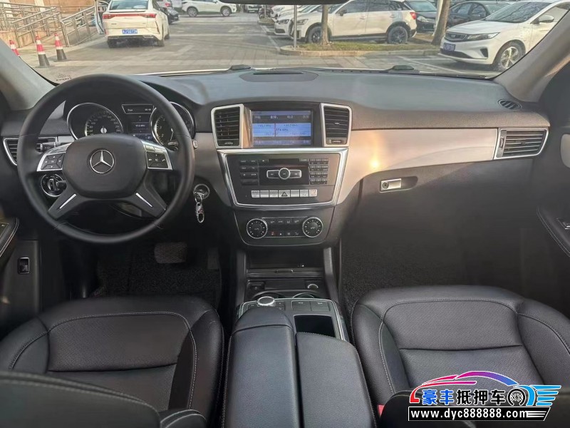 14年奔驰MLSUV抵押车出售