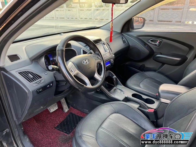 13年现代ix35SUV抵押车出售