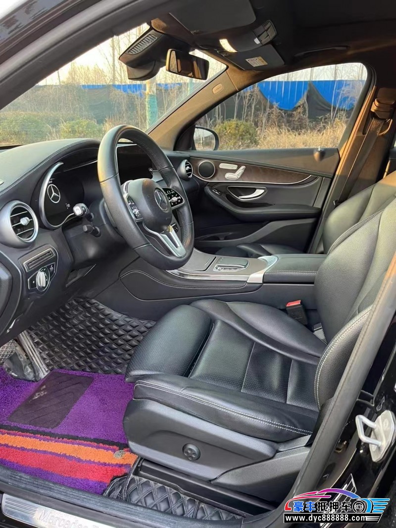 20年奔驰GLC轿车抵押车出售