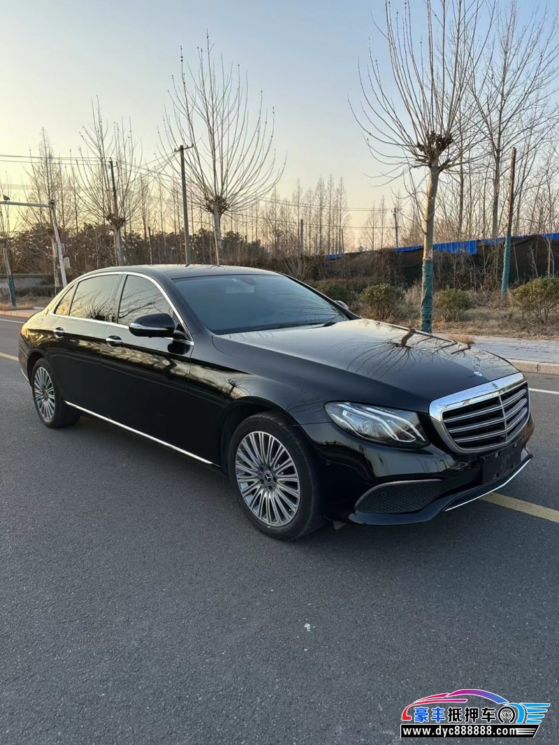 20年奔驰E级轿车抵押车出售