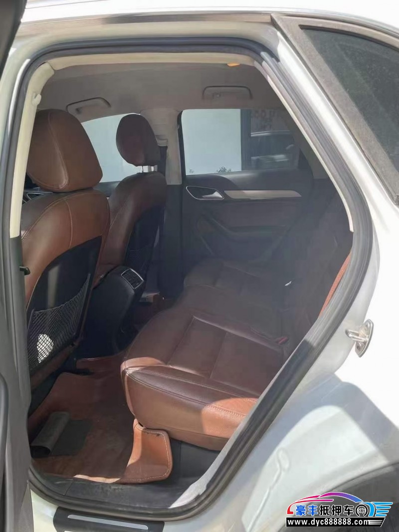 15年奥迪Q3轿车抵押车出售