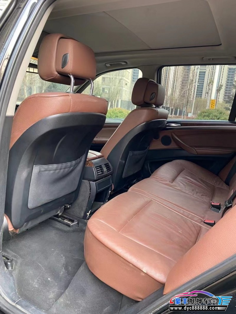 11年宝马X5SUV抵押车出售