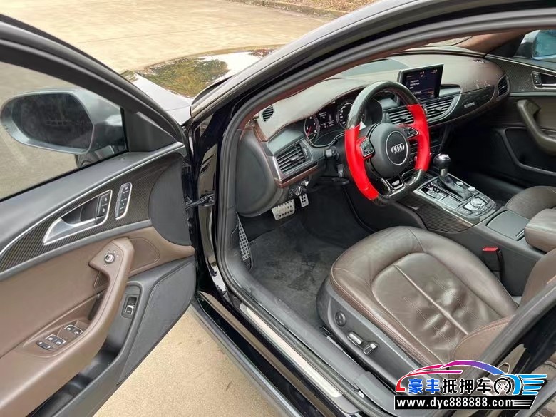 16年奥迪A6轿车抵押车出售