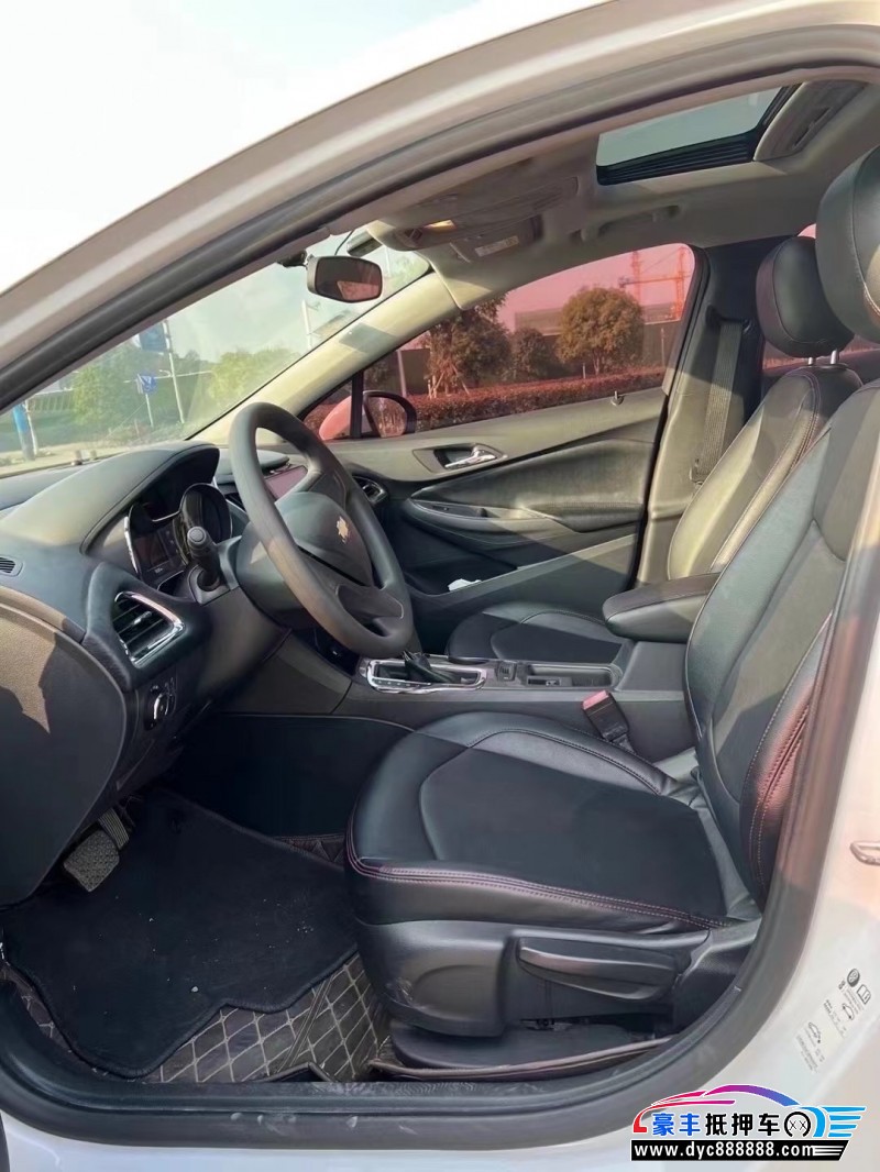 18年雪佛兰科鲁兹轿车抵押车出售