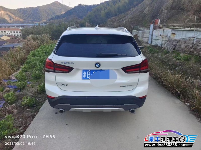 20年宝马X1轿车抵押车出售