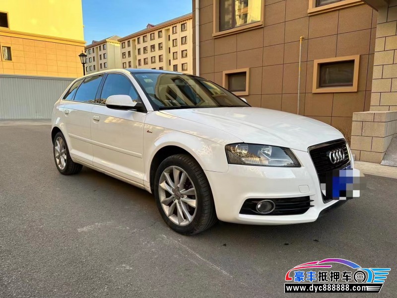 12年奥迪A3轿车抵押车出售
