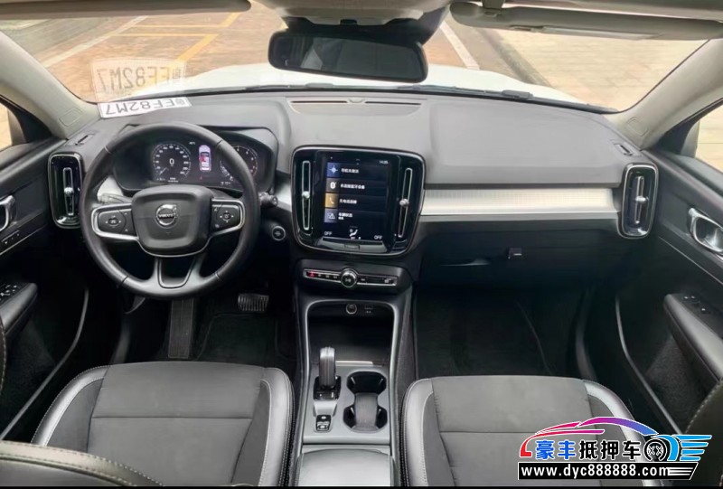 21年沃尔沃XC40轿车抵押车出售