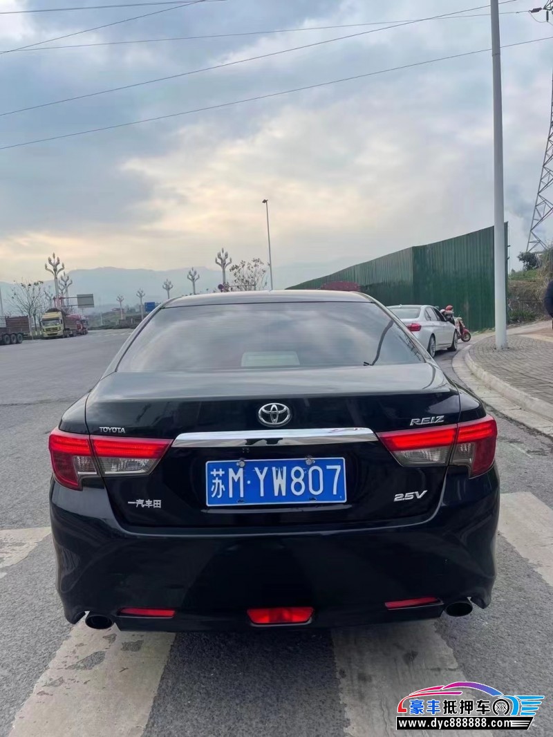 14年丰田锐志轿车抵押车出售