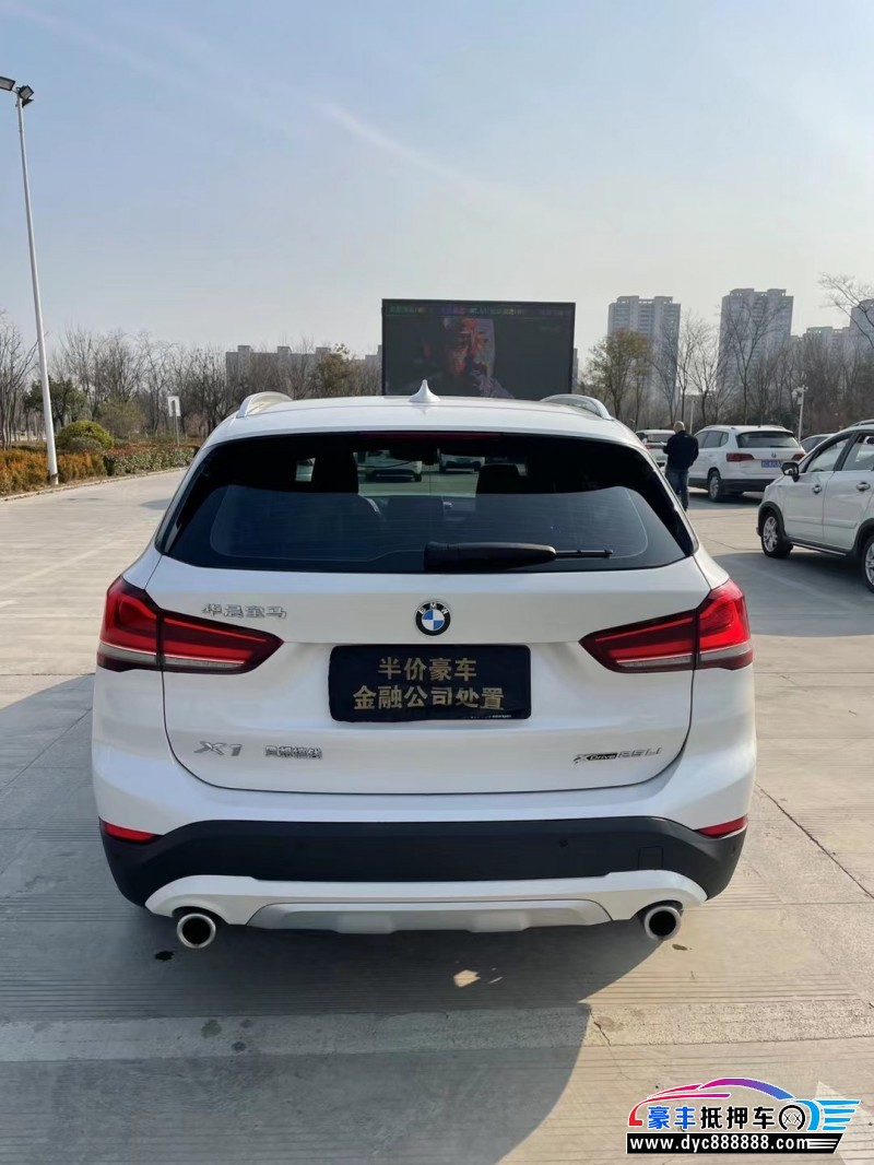 21年宝马X1轿车抵押车出售