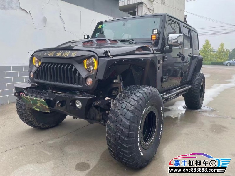 15年Jeep牧马人轿车抵押车出售