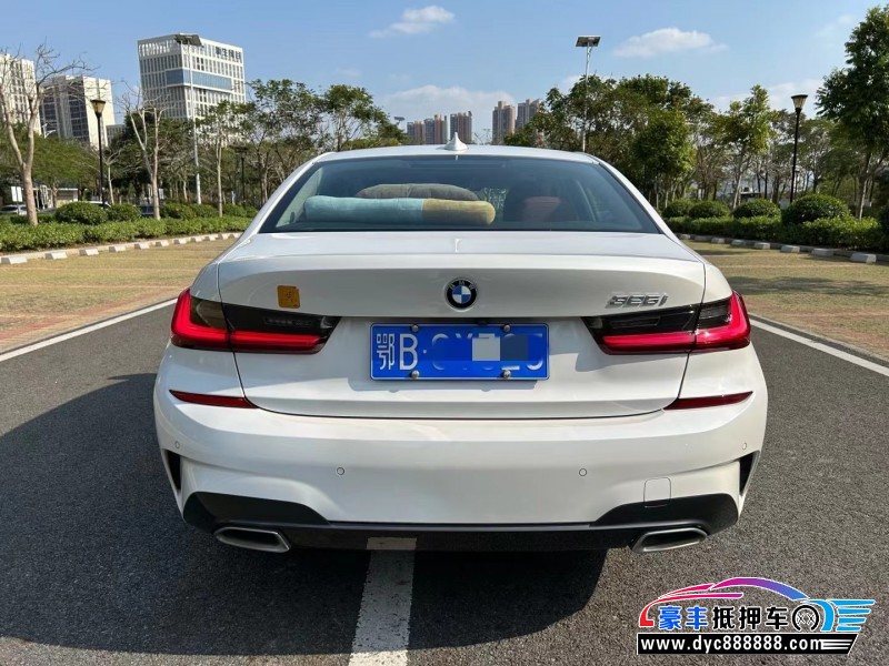 21年宝马3系轿车抵押车出售