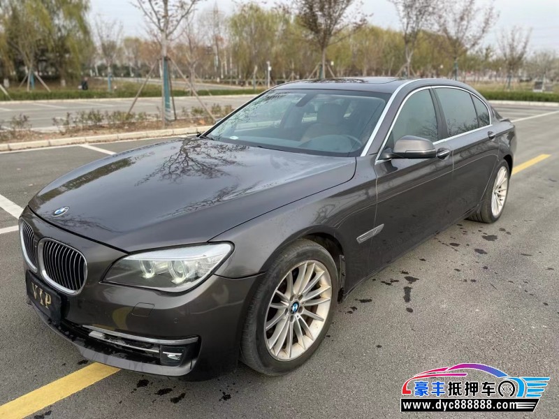 14年宝马7系轿车抵押车出售