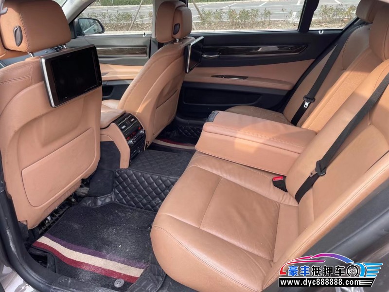 14年宝马7系轿车抵押车出售