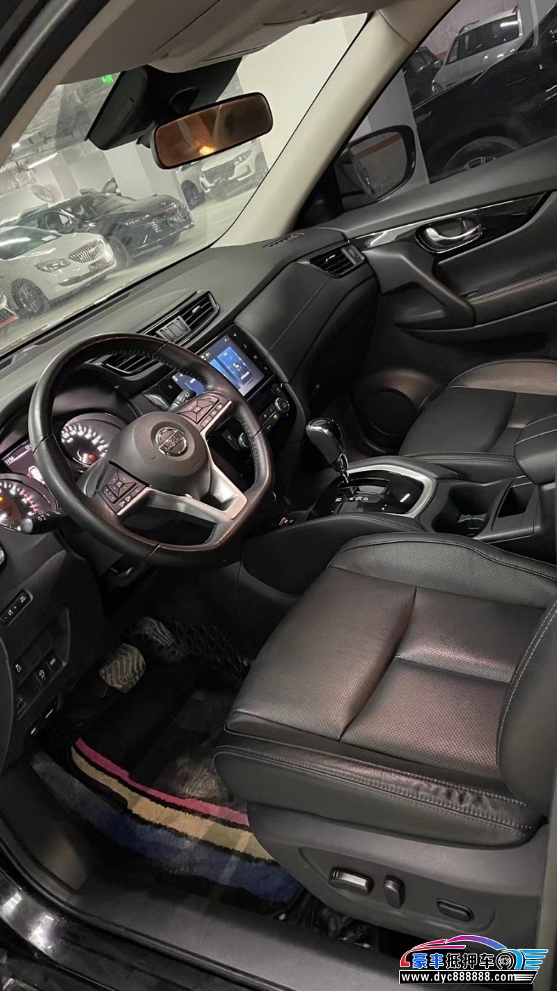 21年日产奇骏SUV抵押车出售