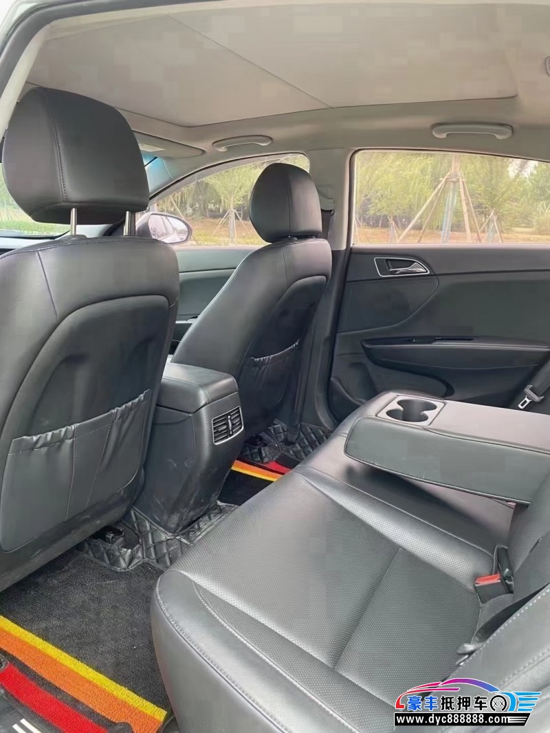 19年现代名图轿车抵押车出售