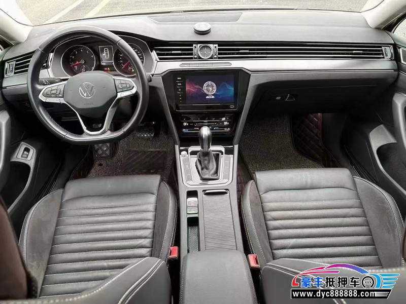 21年大众迈腾轿车抵押车出售