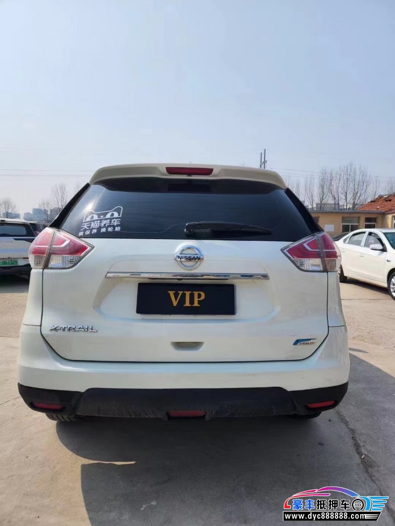 17年日产奇骏轿车抵押车出售