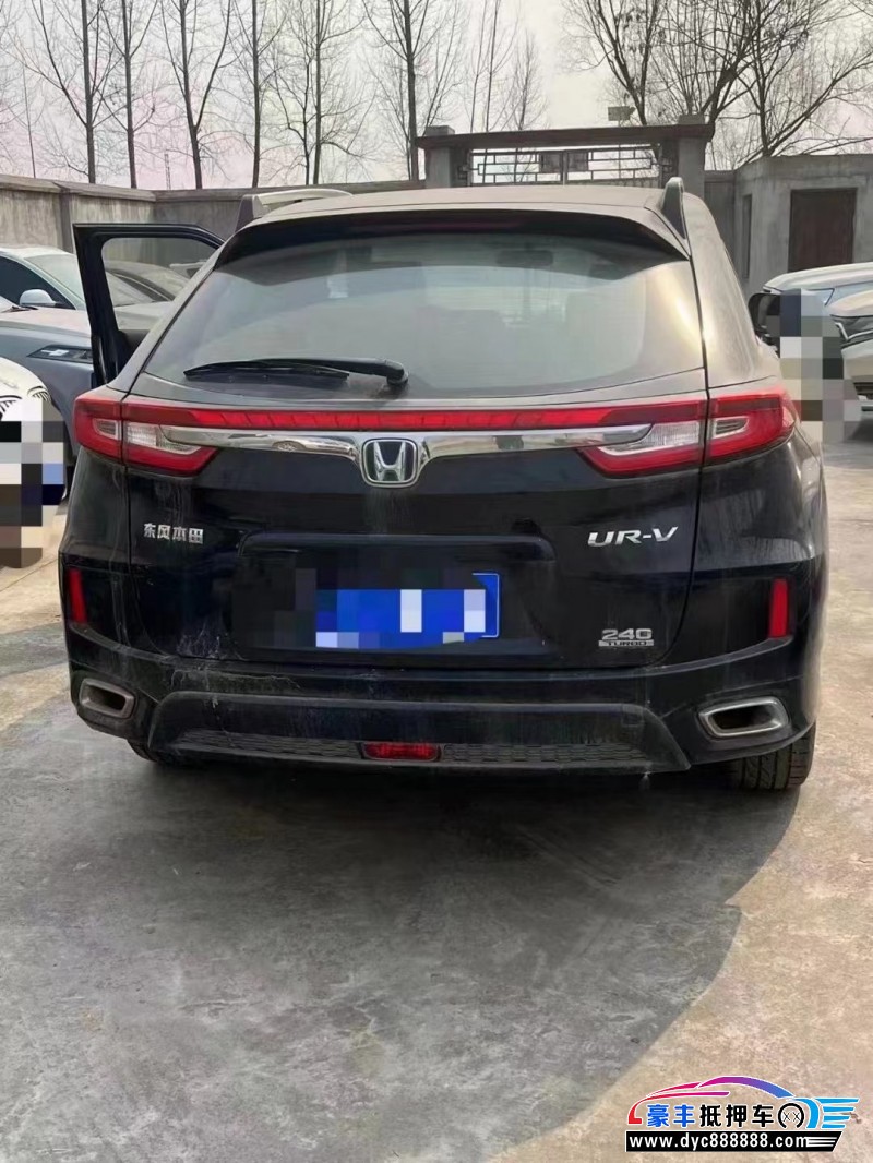 17年本田UR-V轿车抵押车出售